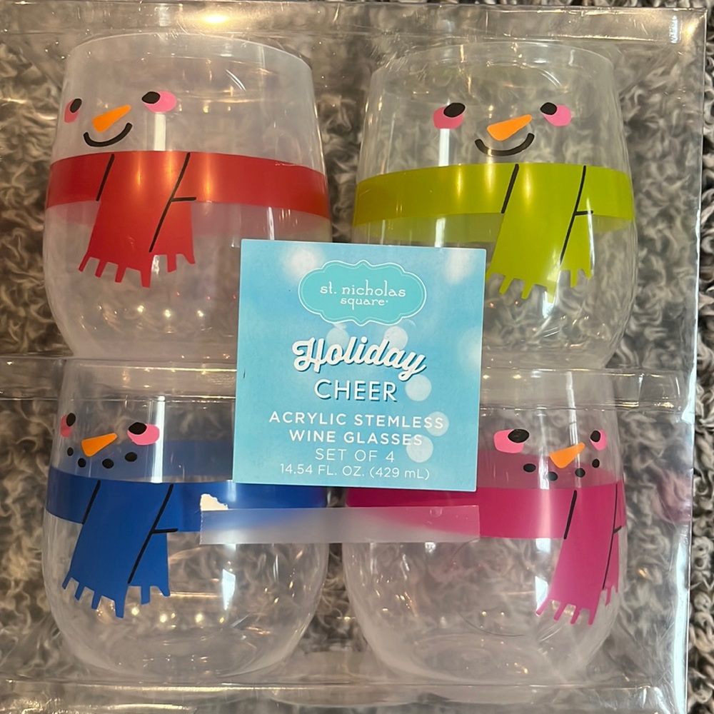 Holiday Cheer Stemless Wine Glasses